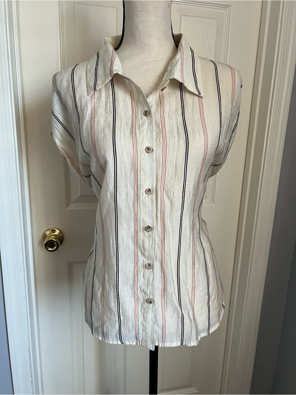 Eden & Olivia Cream Button-Down Shirt with Black & Pink Stripes